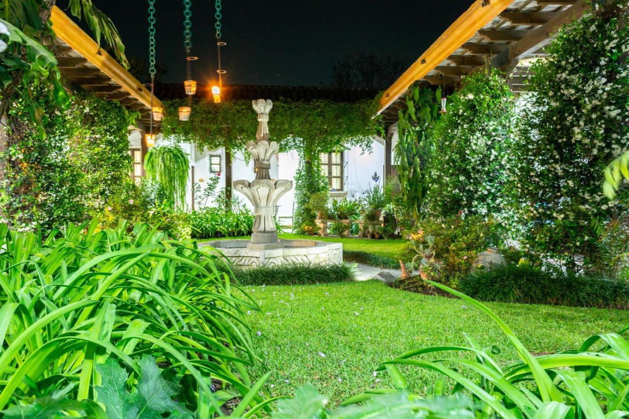 Hotel Las Marias Antigua Exterior photo